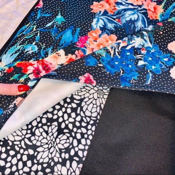 Nicole Miller New York Mix Print Pencil Skirt - Picture 5 of 7